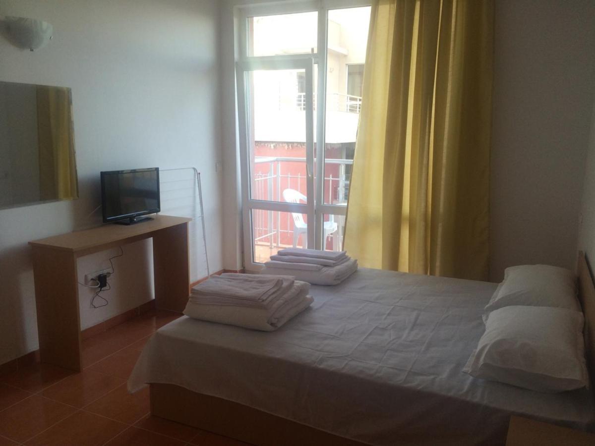 Guest Rooms Venera بريمورسكو المظهر الخارجي الصورة