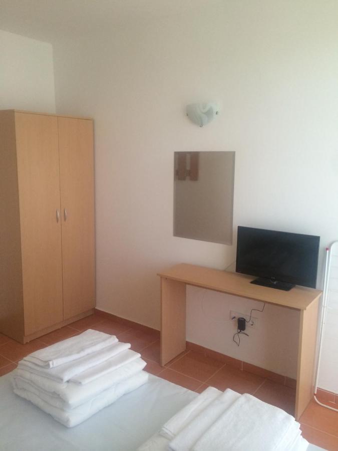 Guest Rooms Venera بريمورسكو المظهر الخارجي الصورة