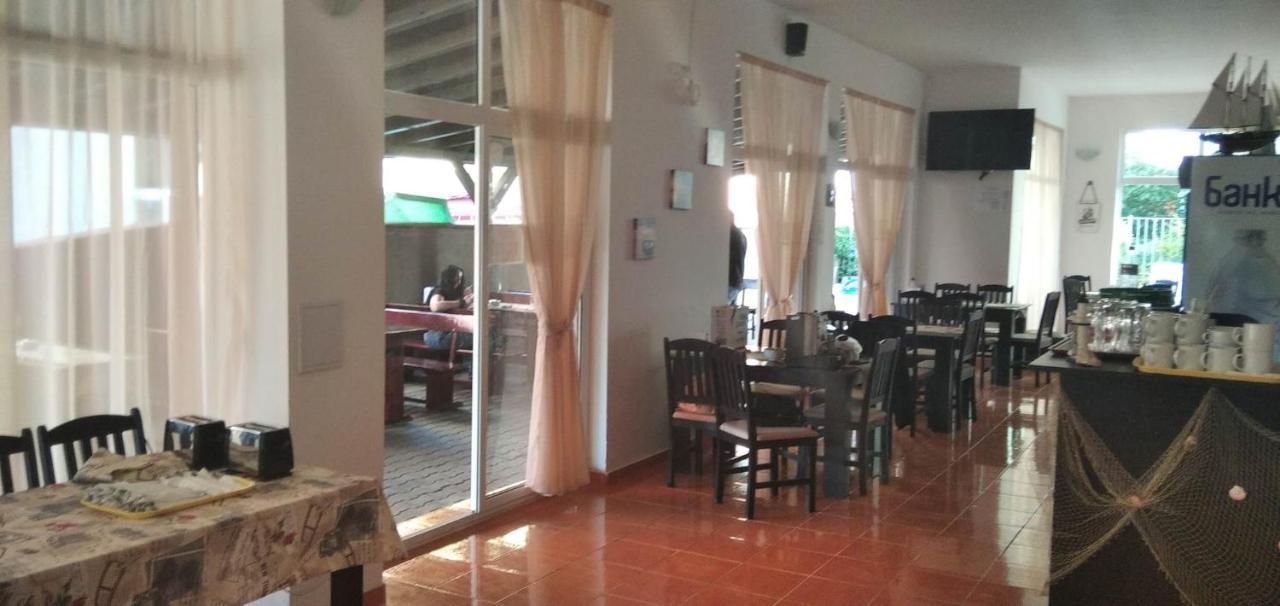 Guest Rooms Venera بريمورسكو المظهر الخارجي الصورة